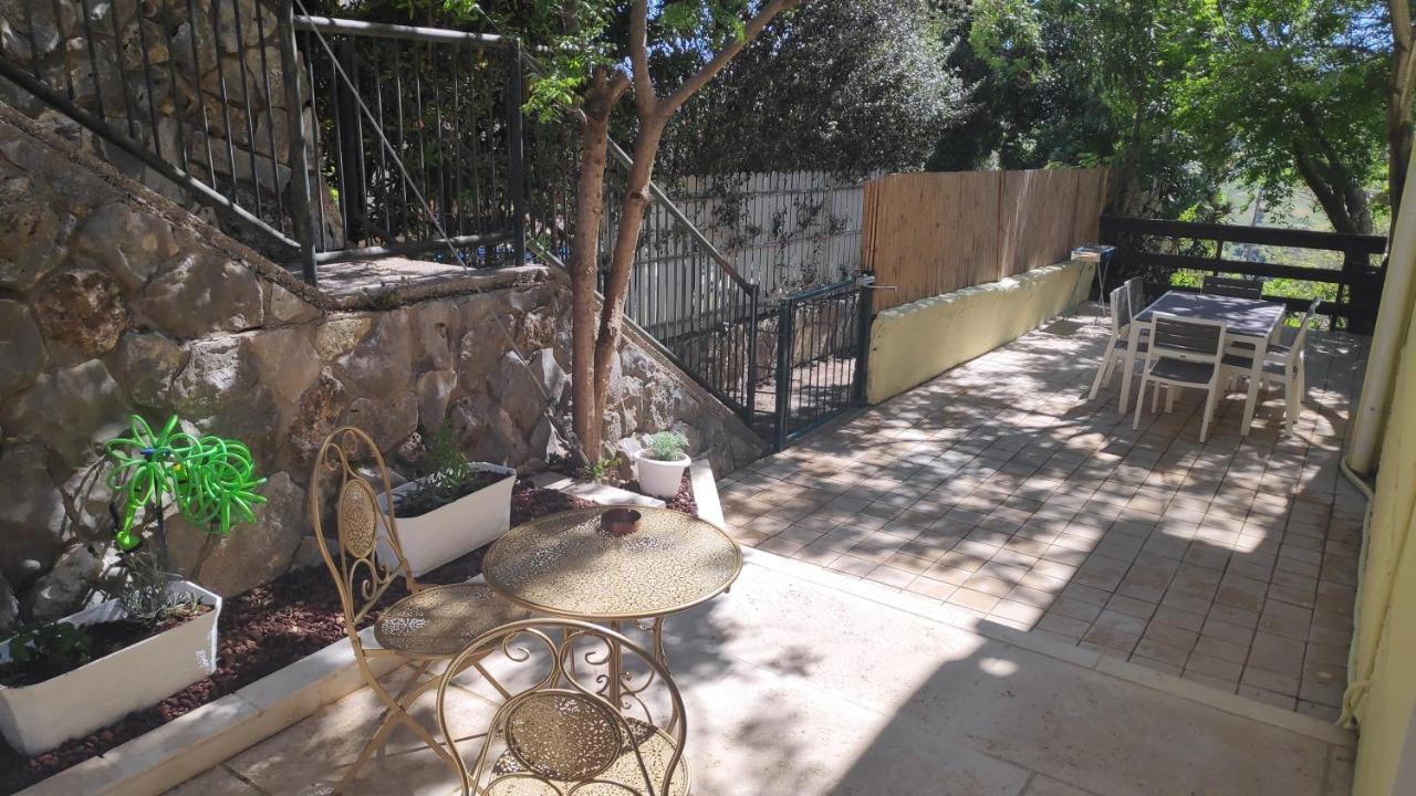 Apartamento אחת ויחידה - One & Only Ma'alot-Tarshiha Exterior foto